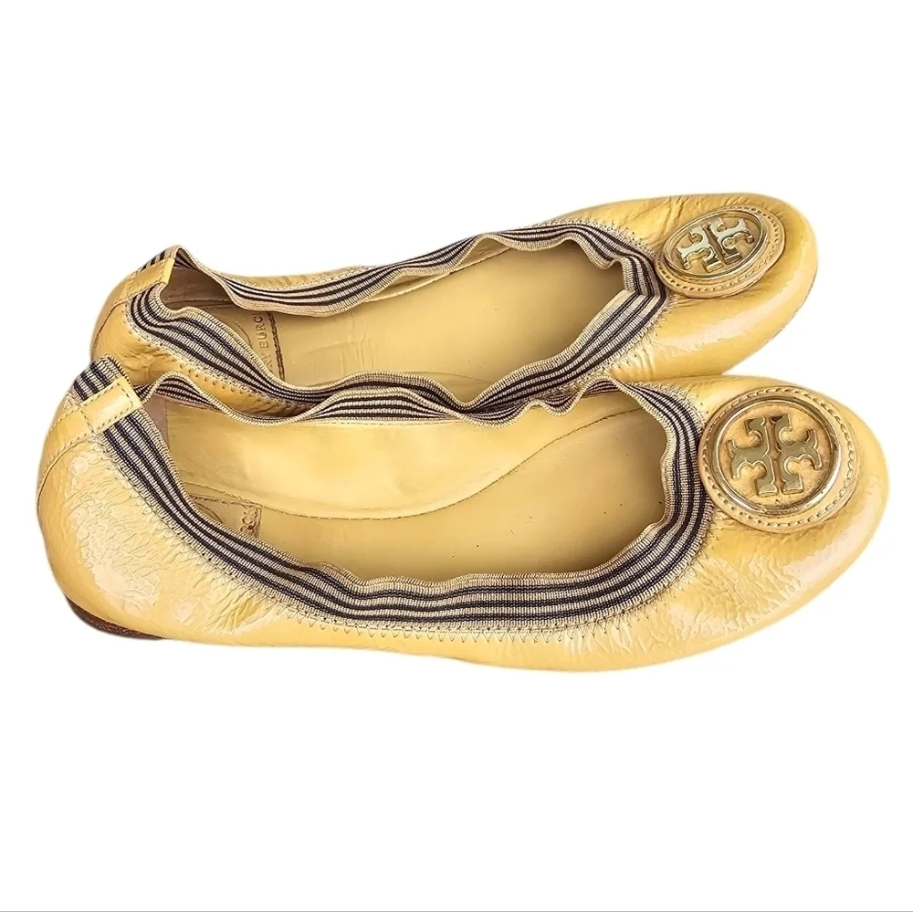Tory Burch Womens Caroline Ballet Flat Yellow Gold Size 6.5